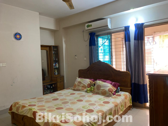 Urgent 3 Bed Flat with Parking | ECB Chottor